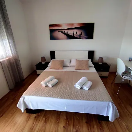 Zunabovic تروغير