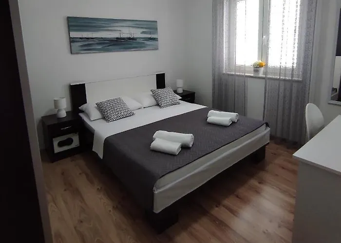 Zunabovic Appartement Trogir